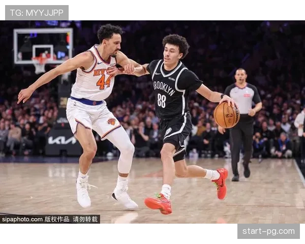 尼克斯49分狂胜76人 阿尔瓦拉多26分引领团队攻势